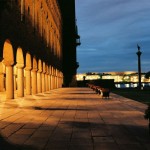 800px-stockholm-city-hall City Hall at night